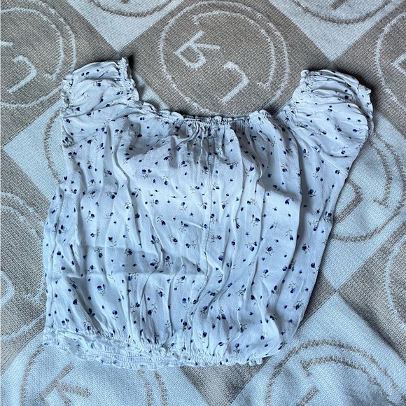 Brandy Melville White floral off the shoulder crop top | one size - Picture 4 of 5